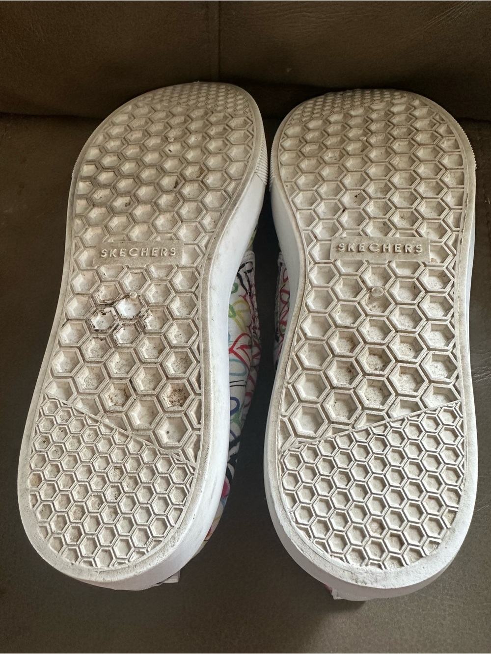 Skechers x JGoldcrown Street Poppy Drippin Love Slipons Graffiti Heart Size 10 - Picture 5 of 9